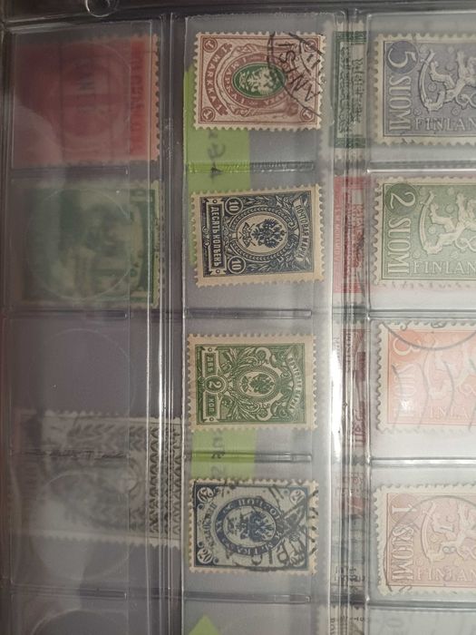 7 Álbuns Classificadores e mais  de 1000 Selos Mundiais + centenas de Repetidos (Misturas)
