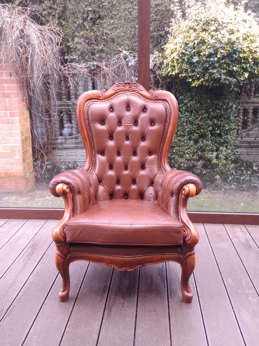 Fotel Ludwik Rzeźbiony Skóra Antyk