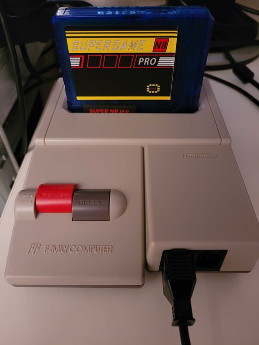 EVEDREIVE N8 PLUS / SUPER N8 PRO chiński everdrive na pegasus/famicom