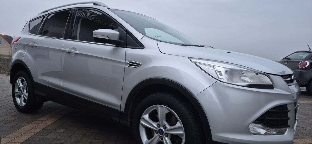 Sprzedam ,  Ford KUGA , BEZWYPADKOWY.