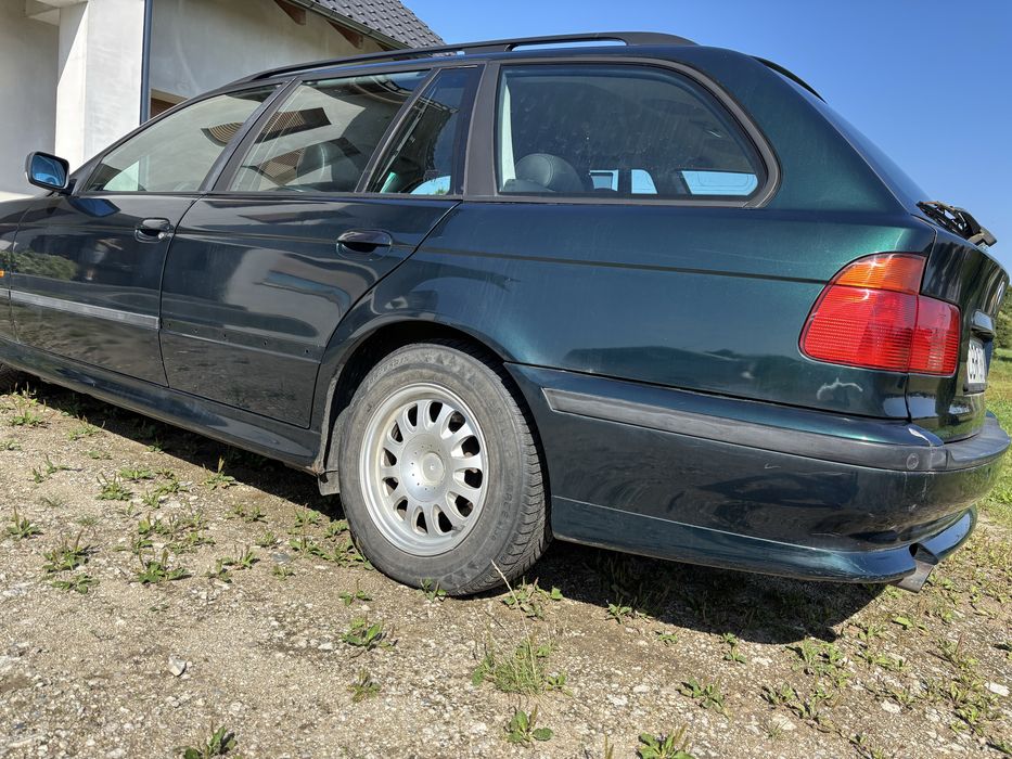 BMW E39 528i kombi
