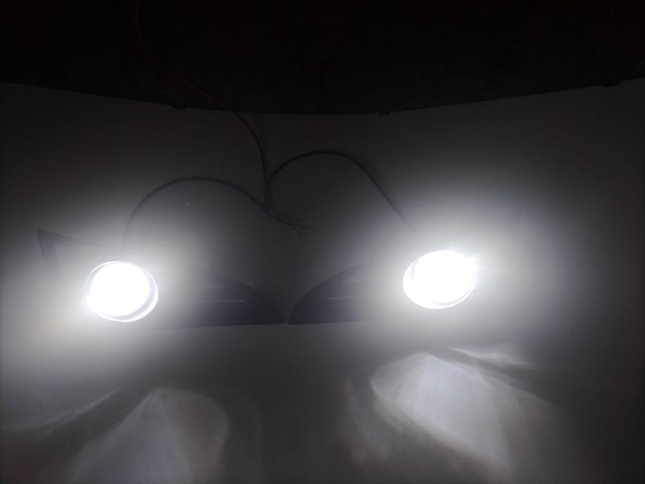 LED противотуманки + дхо с решётками для Джили МК, MK NEW, МК2, МK CROSS.