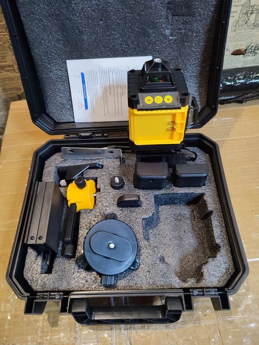 Лазерний рівень, акумуляторний лазерний нівелір