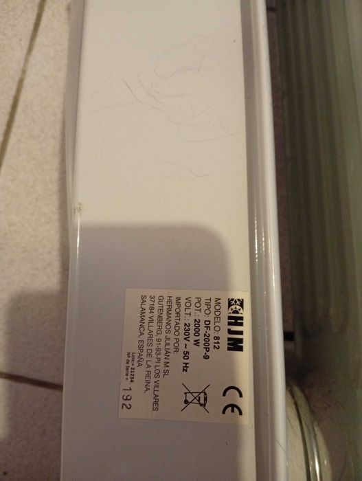 Aquecedor com 9 secções.