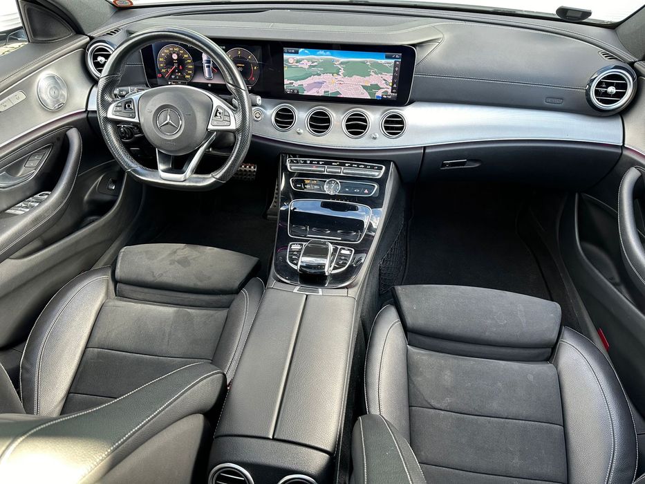 Mercedes benz E220AMG