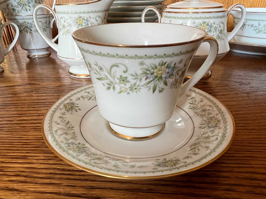Serwis Kawowy Porcelana Noritake Green Hill 2897