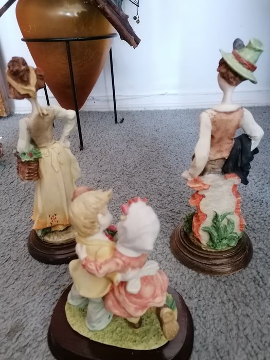 Biblôs antigos em otimo estado