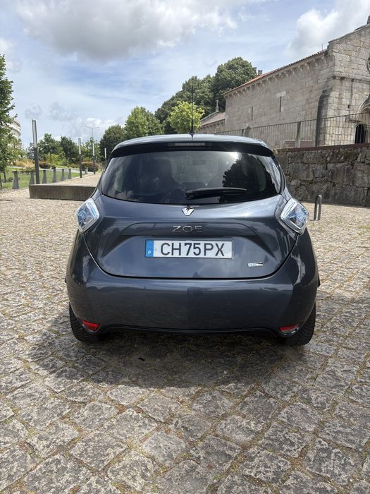 Renault Zoe R110 Intens 40kWh – Bateria Própria – Excelente Estado