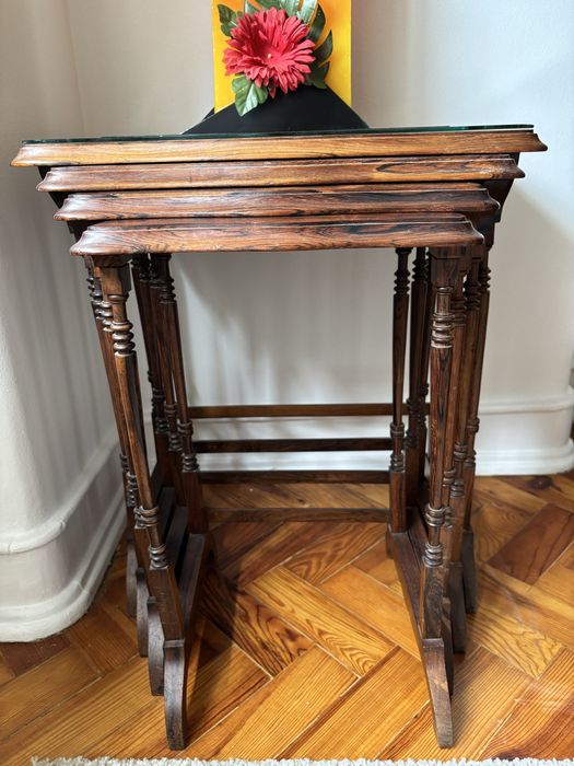 4 Side Tables64751974141059121