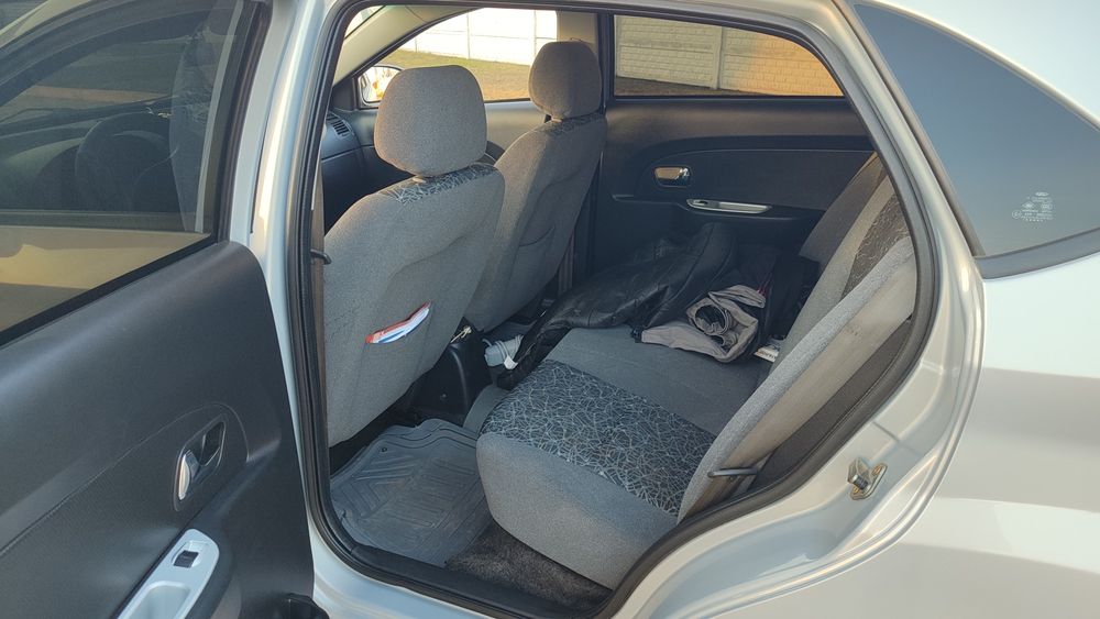 Автомобиль Zaz Forza 1.5 бензин