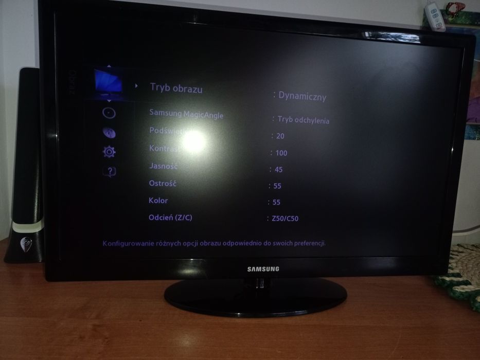 Telewizor Samsung full HD 22 Cale