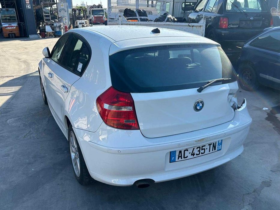 BMW SERIE 1 E87 2009 PARA PEÇAS