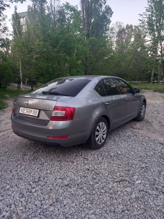 Skoda Octavia А7  1.8 официальная не крашена