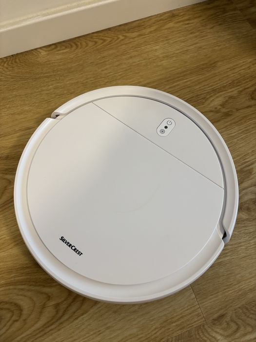 SilverCrest robot sprzątający odkurzacz SSRS A1 jak nowy