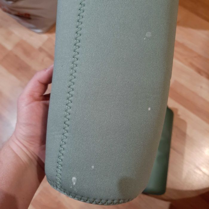 Bidon Butelka na wodę z miarką i słomką 2l  Termopokrowiec HYDRACY