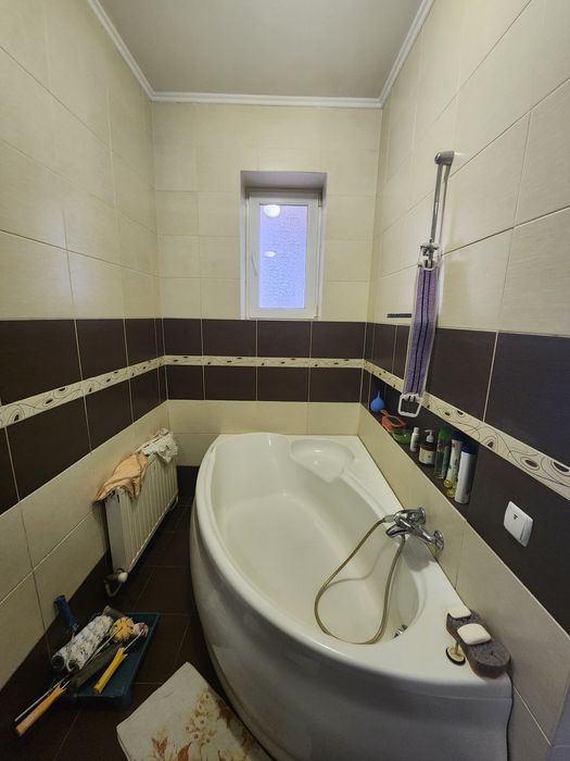 Продам півособняк в центральні частині міста 74м2