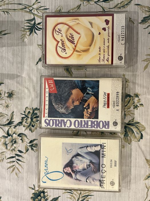 Vendo cassetes musica espetacular