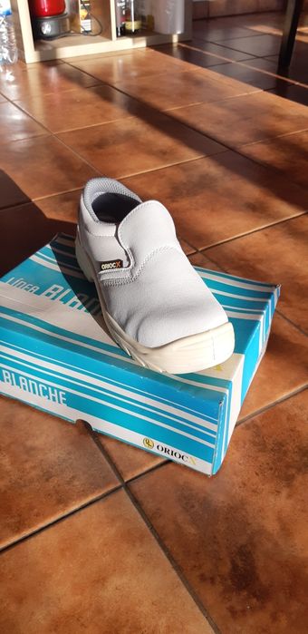 Sapato com biqueira de proteção