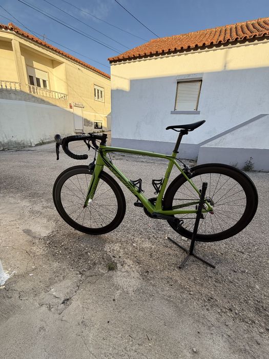 Vendo Merida, tamanho M, full ultegra