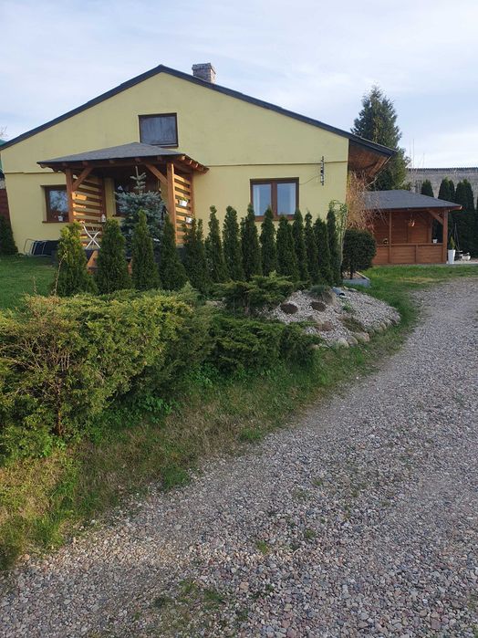 Domek nad jeziorem