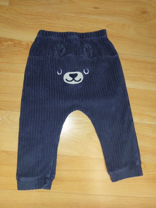 Spodnie niemowlęce chłopięce granatowe z misiem na pupie So Cute 80 cm