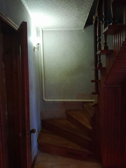 Продам Будинок, баню та великий гараж.Можливий продаж через сертифікат