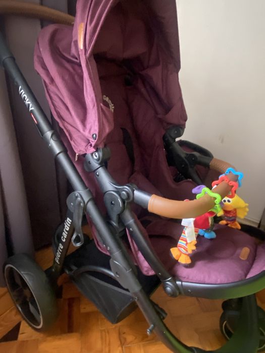 Carrinho de passeio — Pierre Cardin Vicky Plus