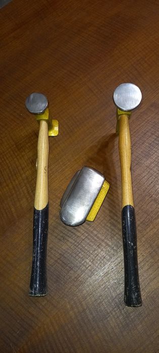 Martelos e tais mesa