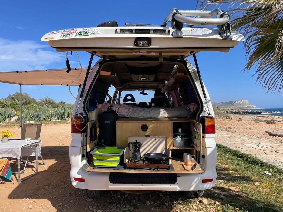 Mitsubishi Space Gear Delica L400 V6 Long Unikat wyprawowy 4x4 kamper VAN