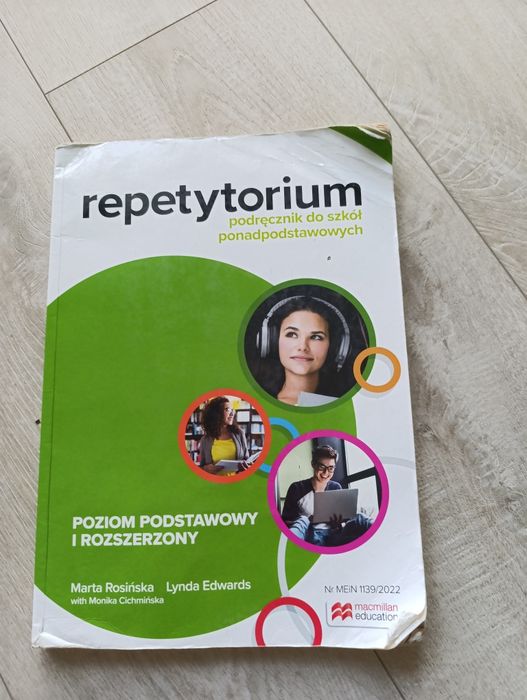 Repetytorium podręcznik do szkół ponadgimnazjalnych poziom podstawowy i rozszerzony Angielski Macmillan education
