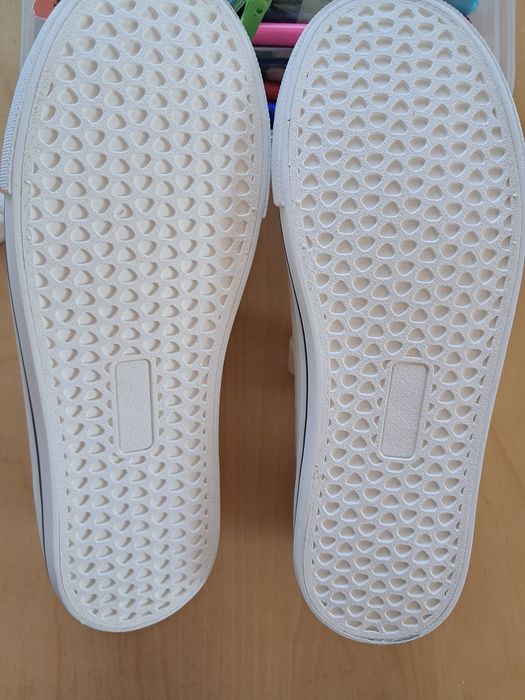 Tenis lonas unisexo amarelos lefties