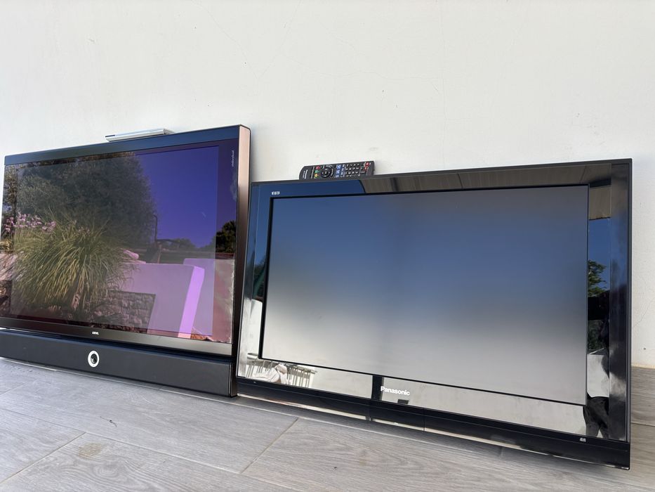 TV Panasonic 42” com comando