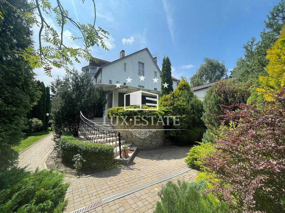 Аренда эксклюзивного домовладения  с бассейном   (Конча-Заспа)