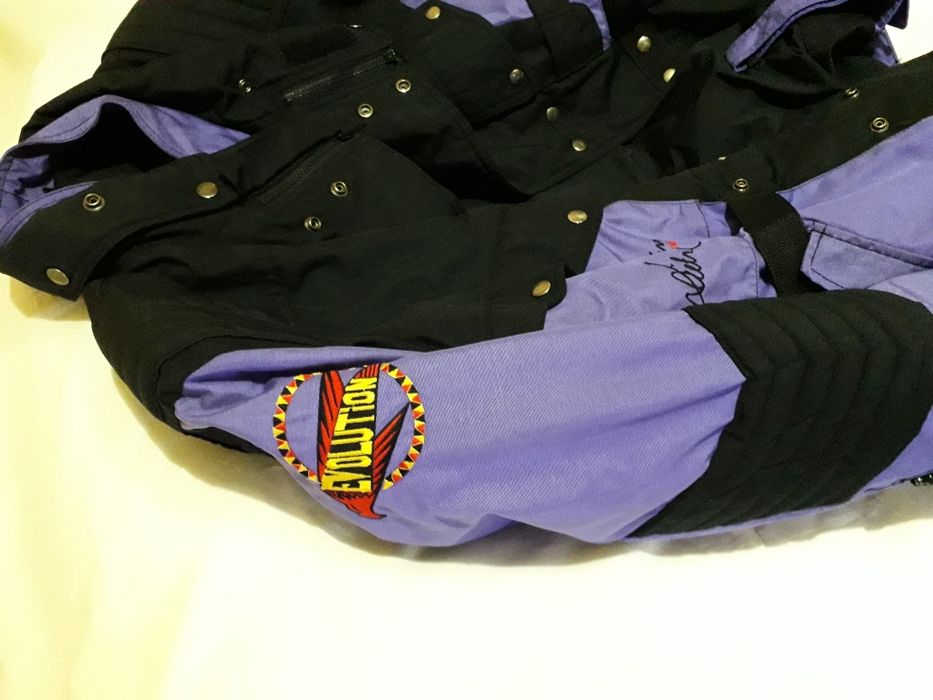 Продам мото-куртку.