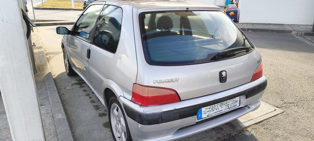 Peugeot 106 1.1 Gasolina – 2000