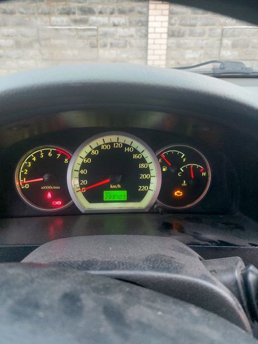 Лачетти 1.6 газ,бензин.