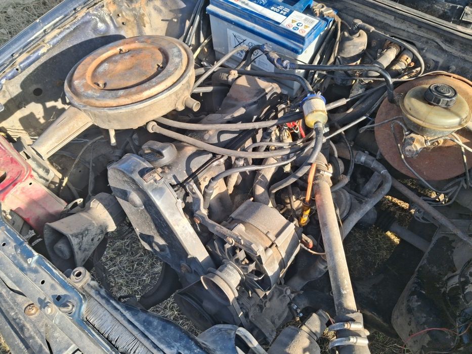 Продам ауді 1.8 бензин