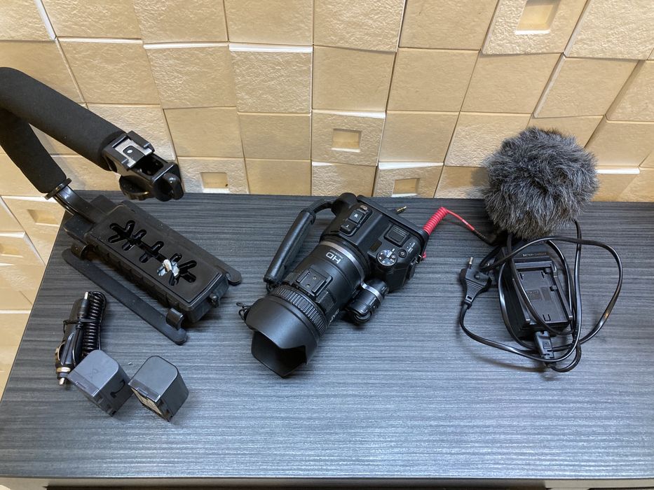 Full HD, kamera JVC PC 100, wi-fi