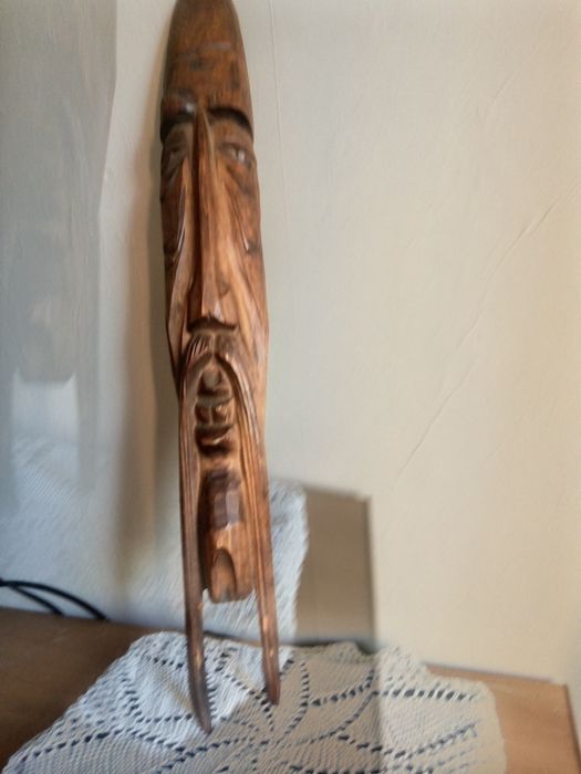 Unikatowa duża 60 cm płaskorzezba 1980 rok-autorskie rękodzieło, Twarz z długimi wąsami