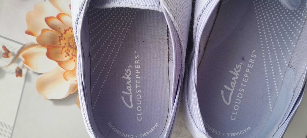 Нові кеди Clarks
