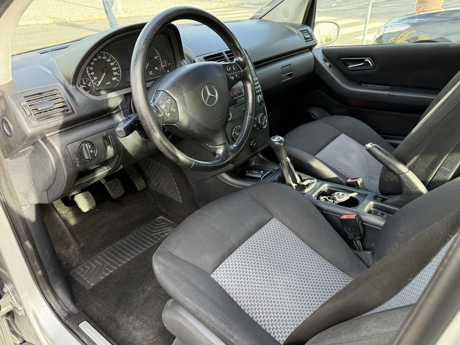 Mercedes benz a180 cdi