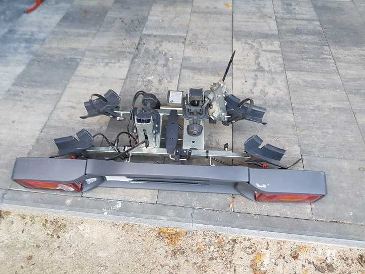 Bagaznik rowerowy na hak,stojak na 2-rowery uchylny Twinny Load Swing