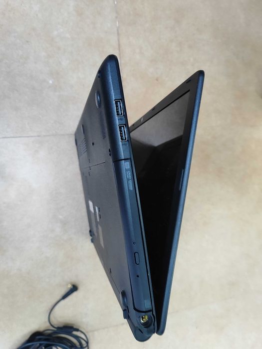 Acer Aspire E1 Peças