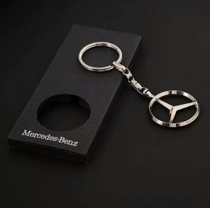 Брелок Mercedes-Benz Мерседес для ключів в подарунковій упаковці