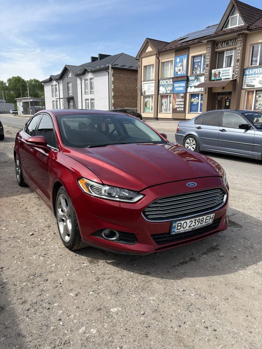Продається Ford Fusion 2015 року
