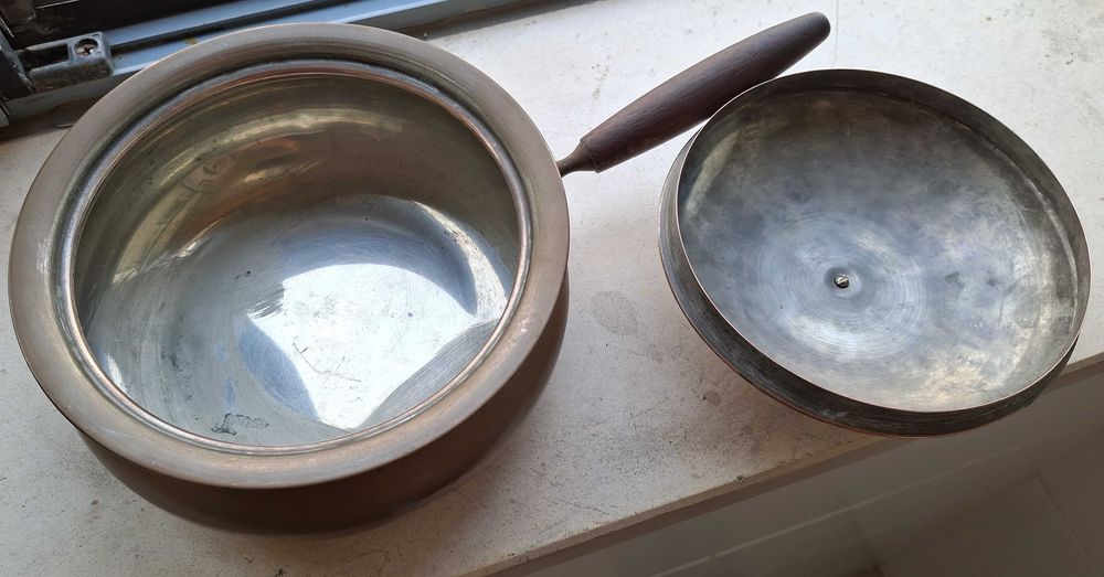 Conjunto de Fondue alemão, em metal com cobre, anos 70