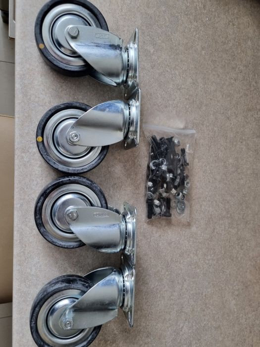 Zestaw jezdny obrotowych kółek do platformy, skrzyni, wózka itp TENTE