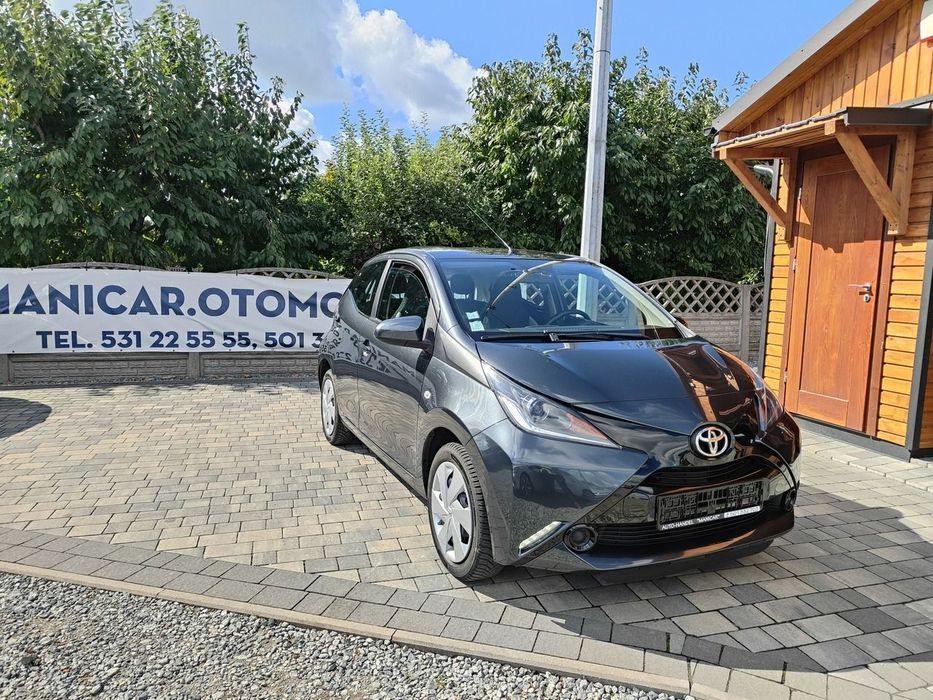 Toyota Aygo 1.0 Benzyna 70 KM Zarejestrowany  Przebiegi-96 990 km