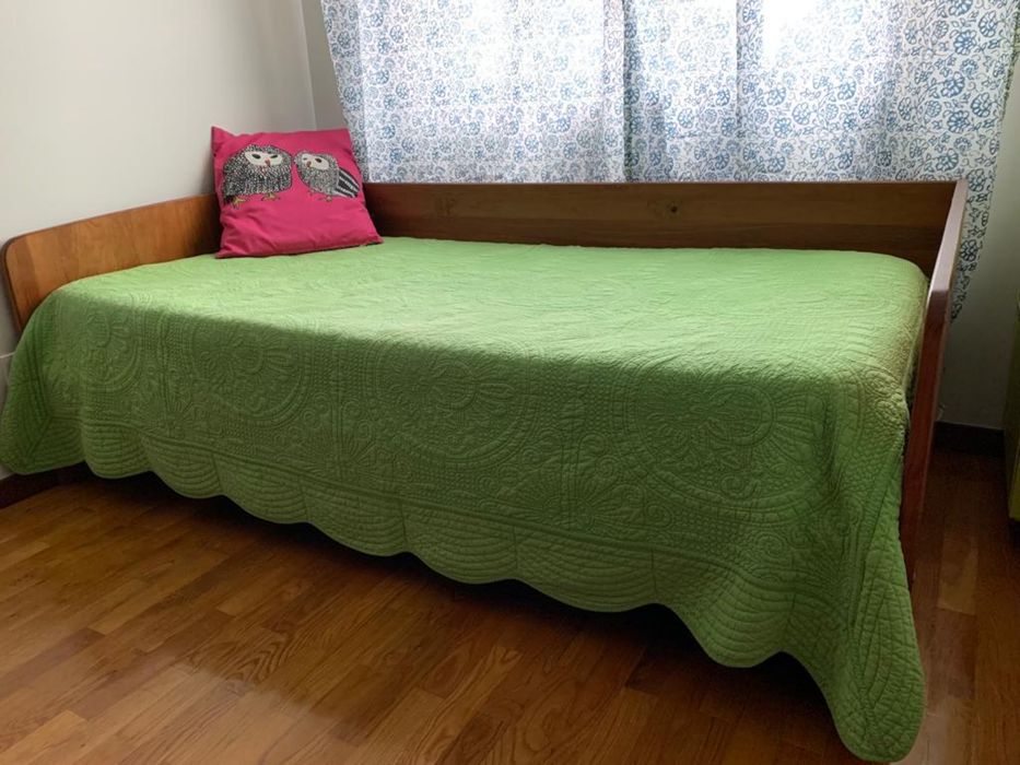 Cama com colchão