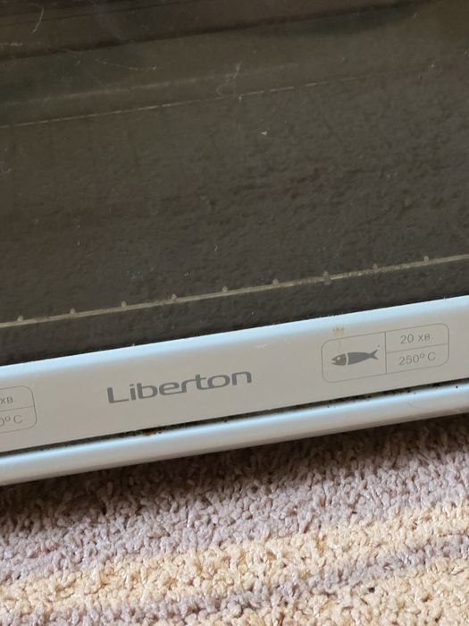 Духовка електична Liberton